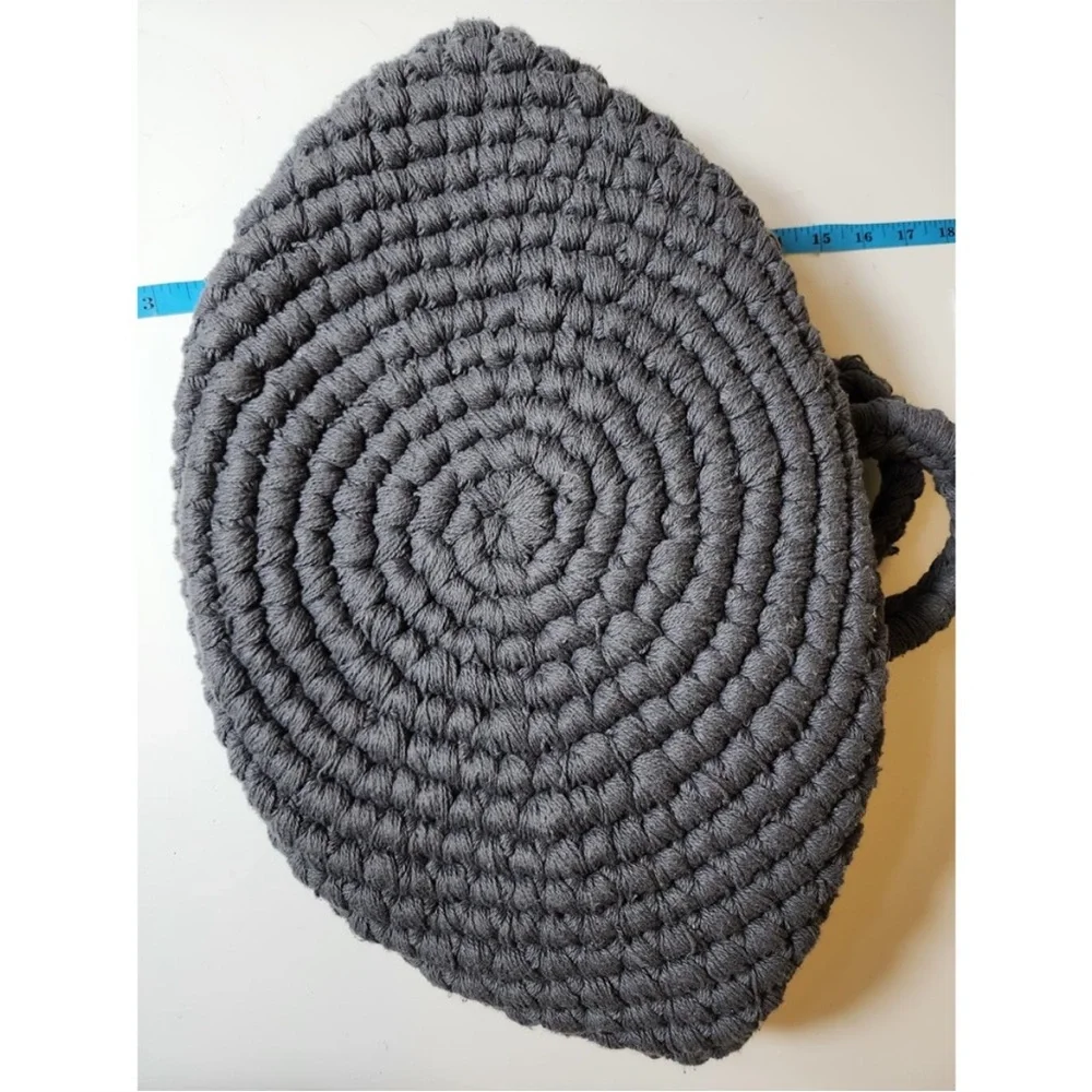 CRATE AND BARREL Crate & Kids Uma Grey Crochet Rope Bin